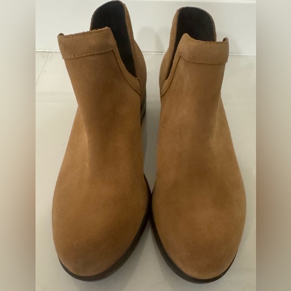 Sorel Women's Lolla Cut Out Suede Ankle Booties Camel Brown Stacked Heel Size 10 - Picture 3 of 11